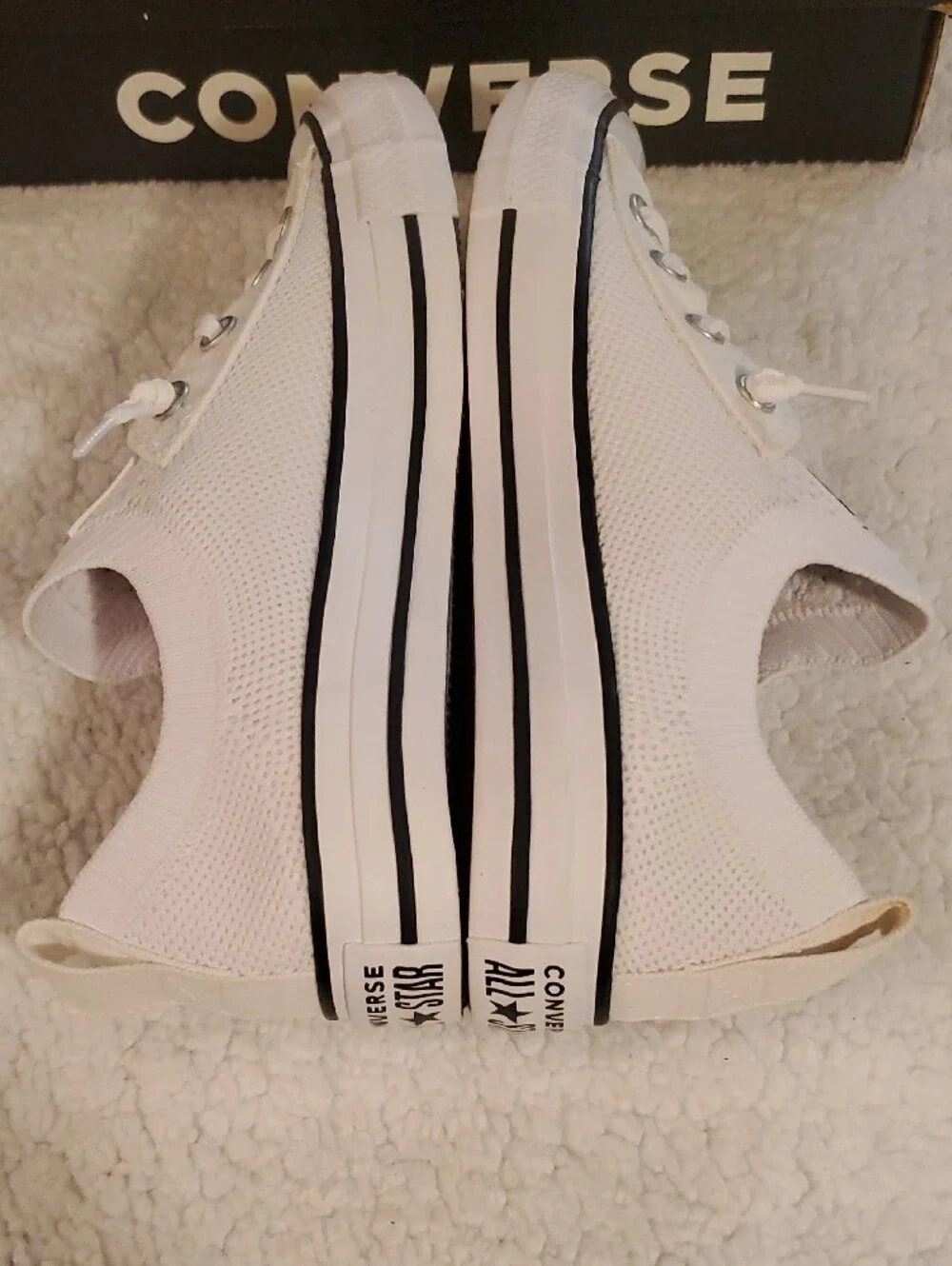 NWB Converse Chuck Taylor All Star Shoreline Knit-SZ 8-White/Black/White